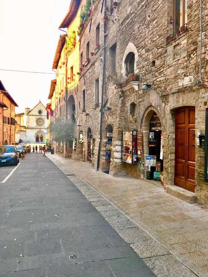 Ferienwohnung Casa Vacanze San Francesco Assisi Exterior foto